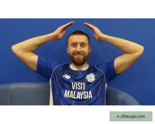 利物浦防线伤病压力增大提前召回凯尔特人租借中卫菲利普斯 利物浦防线伤病压力增大提前召回凯尔特人租借中卫菲利普斯