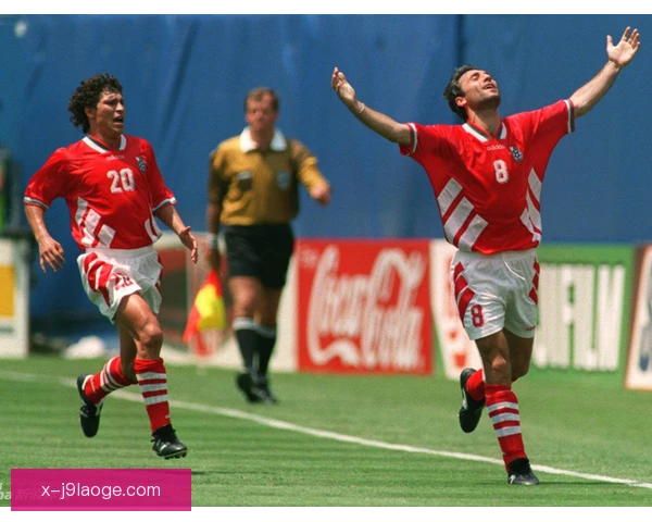 1994年世界杯美国爆冷击败哥伦比亚 东道主靠下底传中与墙式配合